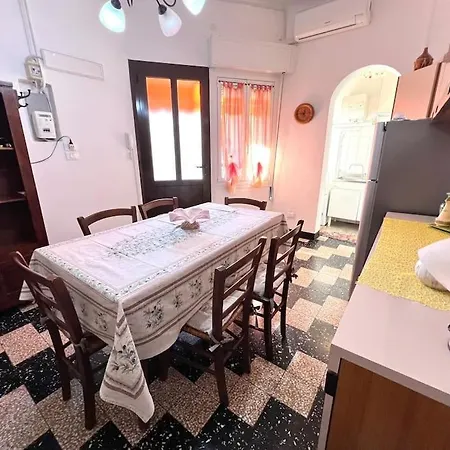 San Lorenzo - Free Parking Apartamento